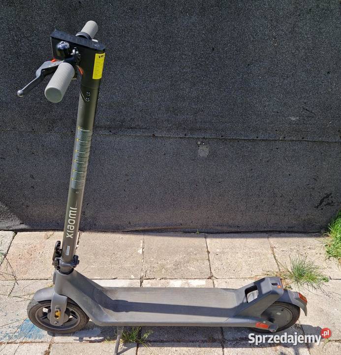 Hulajnoga Xiaomi Electric Scooter 4 Lite drugiej sprzedam