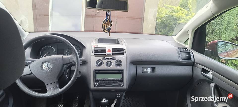 Volkswagen Touran salon Polska LPG Touran Dębica
