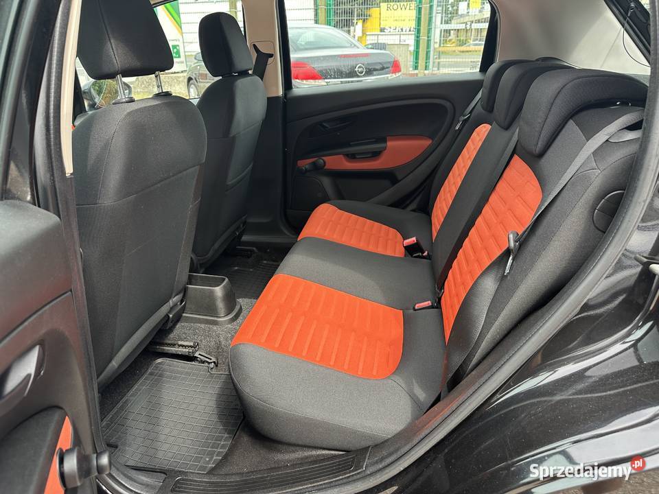 Fiat Grande Punto 14 benzyna 77 Klima5 Hatchback Warszawa