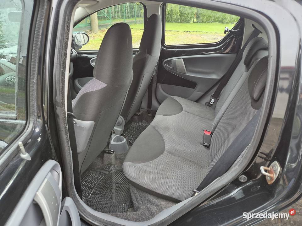 Toyota Aygo 5 drzwi10 benz 68 Klimatyzacja Zarejestrowany w Polsce Bujaków