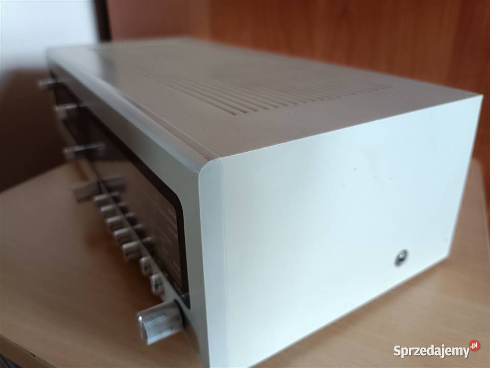 Radiobudzik klapkowy Telefunken Digitale 201