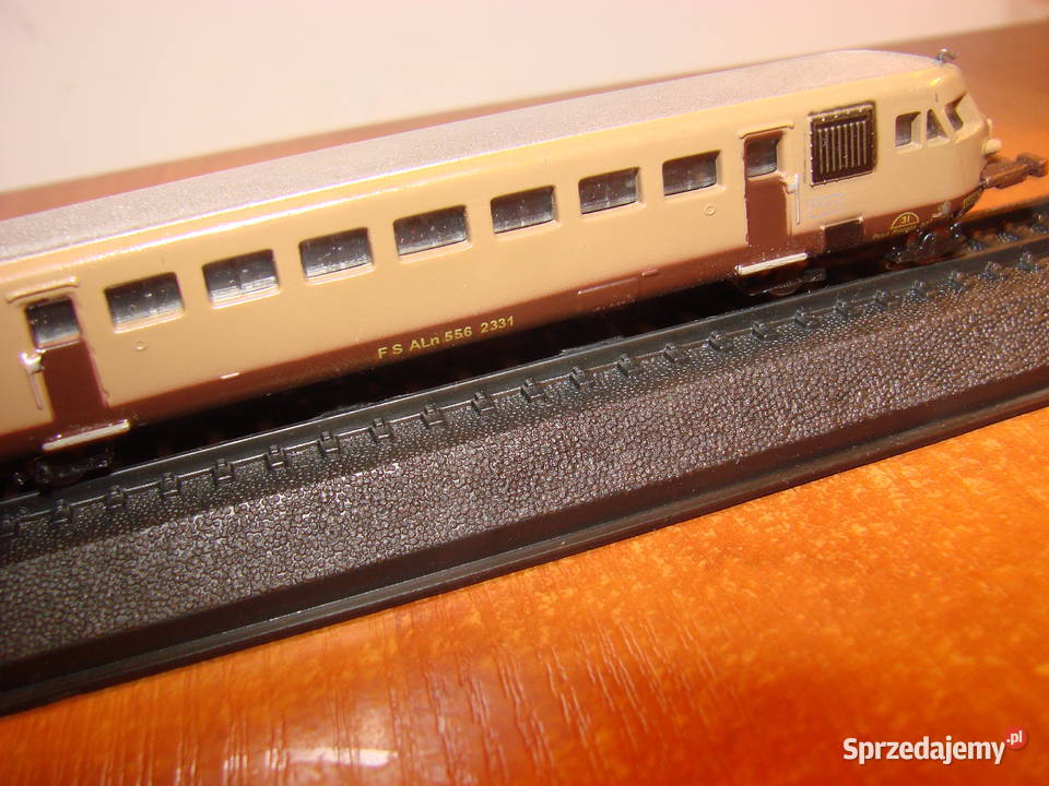 FS ALn 556 model włoskiej lokomotywy