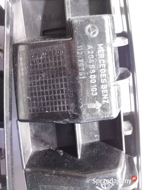 ŚLIZG ZDERZAKA LEWY PRAWY TYŁ MERCEDES W204 Wschowa