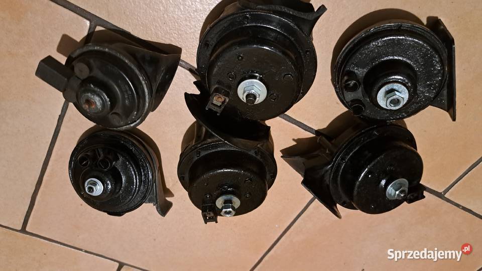 sygnały trąbki Fiat 125p Kierownice Leszno sprzedam