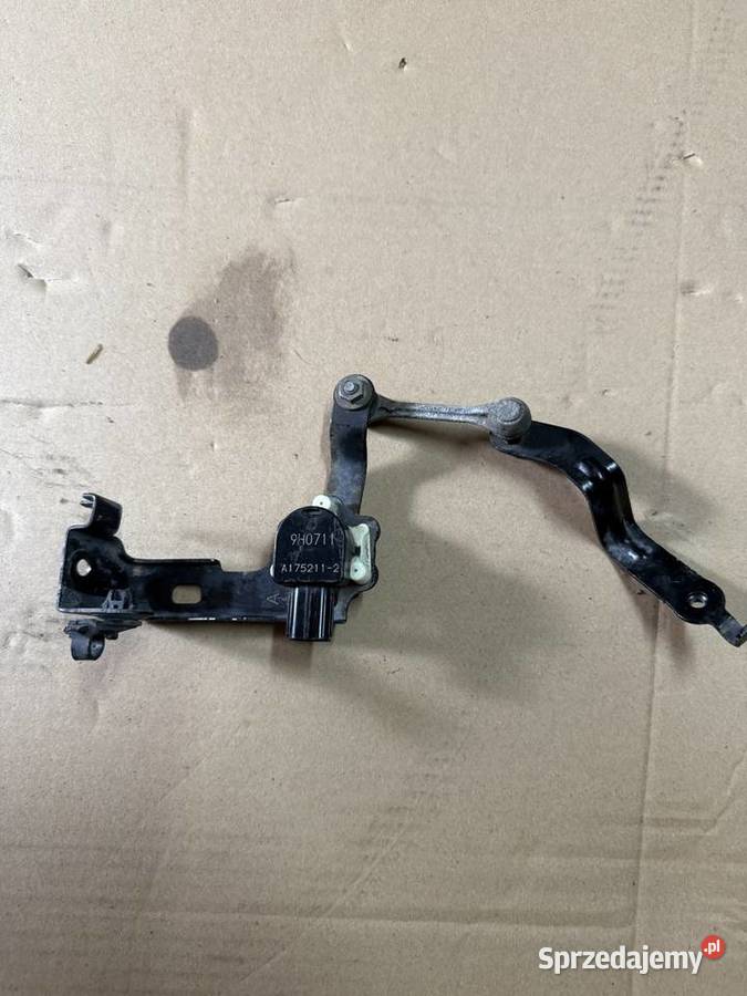 Toyota Chr 18 hybryda czujnik poziomowania osobowe sprzedam