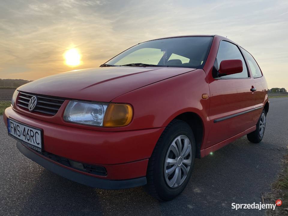 Volkswagen Polo Czerwony Rok produkcji 1999