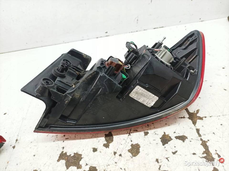 LAMPA TYŁ LEWA SEDAN EU LIFT FL Renault Talisman osobowe świętokrzyskie