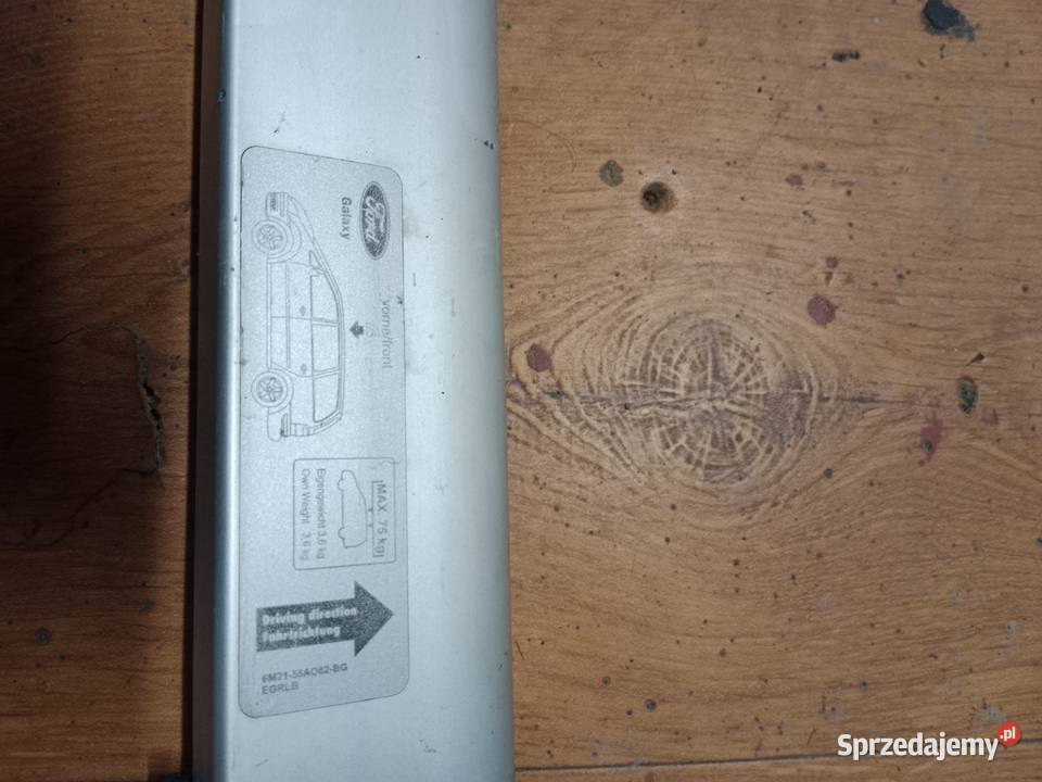 Oryginalne relingi dachowe z kluczykiem do Forda nieuszkodzony Kryg sprzedam