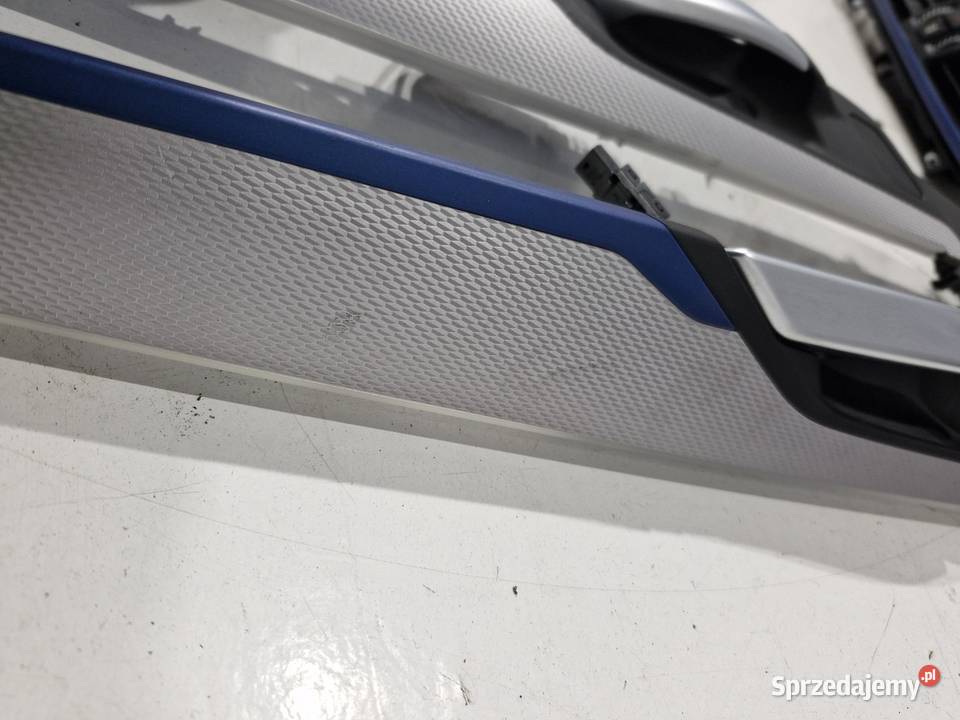 BMW X1 F48 LISTWY DEKORY MPAKIET KOMPLET EUROPA osobowe