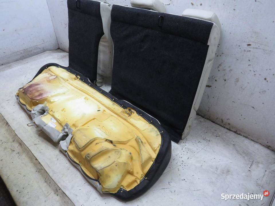 KANAPA MAZDA 3 BM SEDAN 13