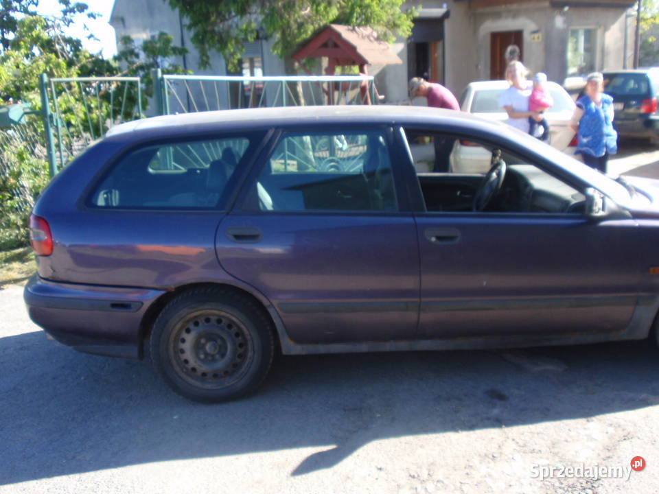 VOLVO V40 20 BENZYNA Kombi gaz sekwencja AUTO NA