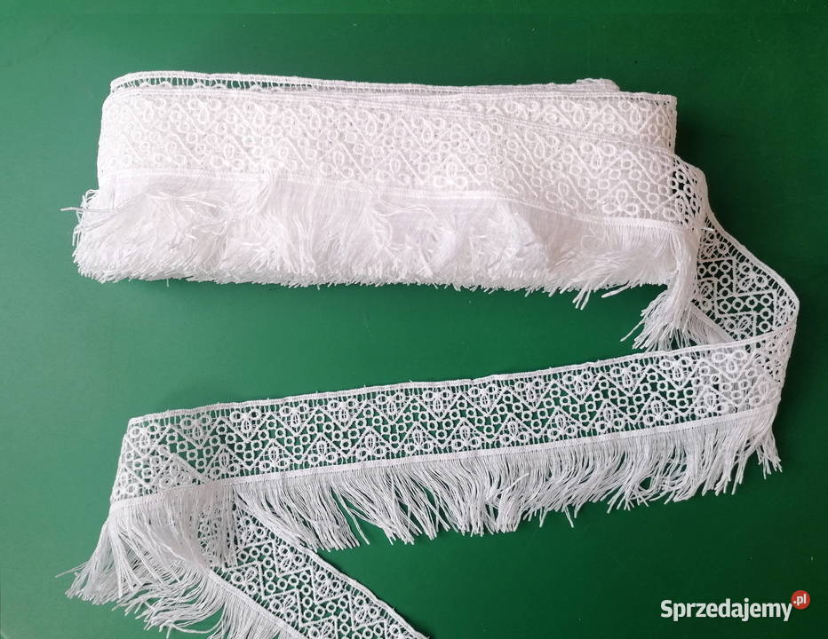 Gipiurowa taśma z frędzlami koronka boho biały Turek