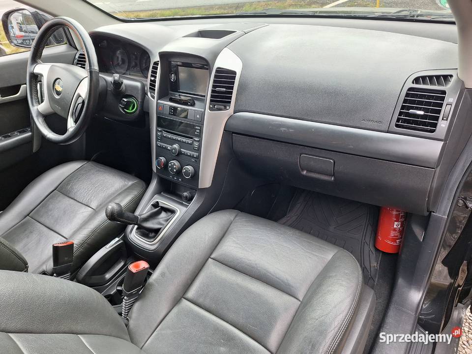 CHEVROLET CAPTIVA 20 CDTI SPROWADZONY SKÓRA 4/5 Zamość