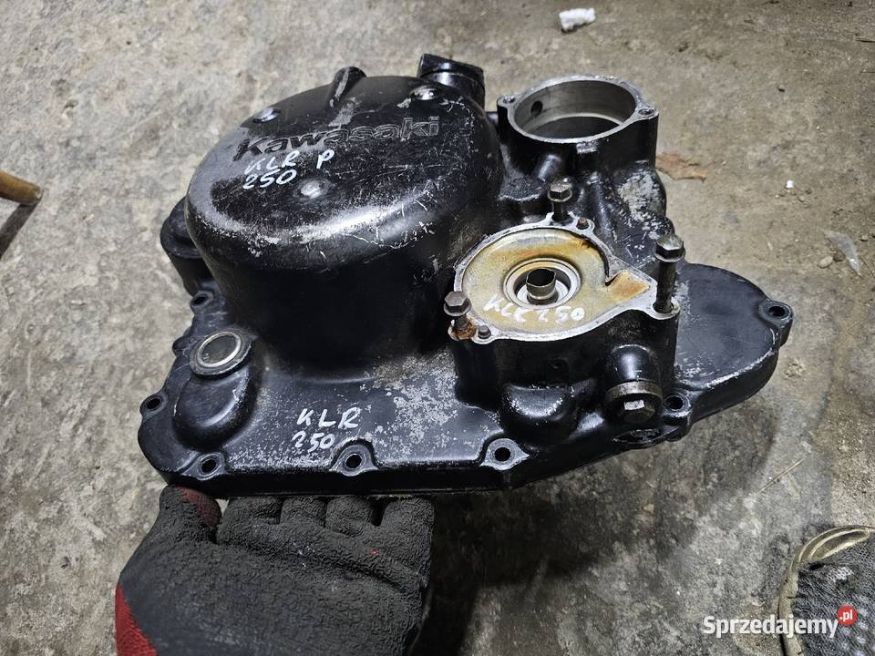 Kawasaki klr 250 pokrywa kapa sprzęgła prawa Jelenia Góra sprzedam