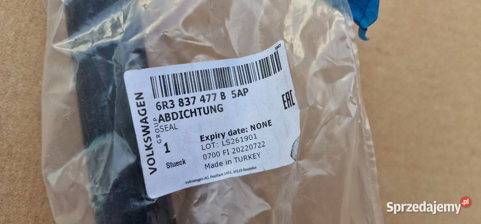 VW POLO 6R LISTWA ZGARNIAJĄCA LEWY 3D 6R3837477 osobowe Bieleń