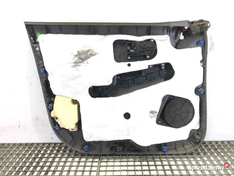 BOCZEK DRZWI PRAWY PRZÓD KIA SPORTAGE III SUV osobowe