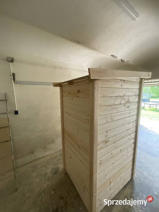 WC XXL drewniane Latryna wychodek łódzkie