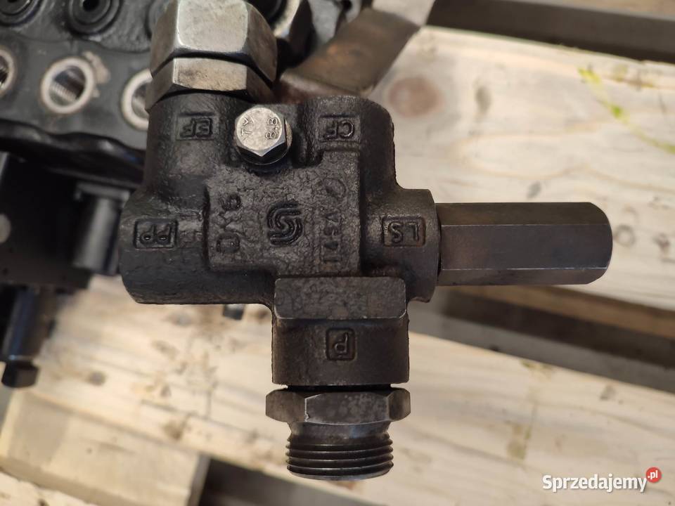 Rozdzielacz hydrauliczny Merlo P 256 TOP Wilkowo