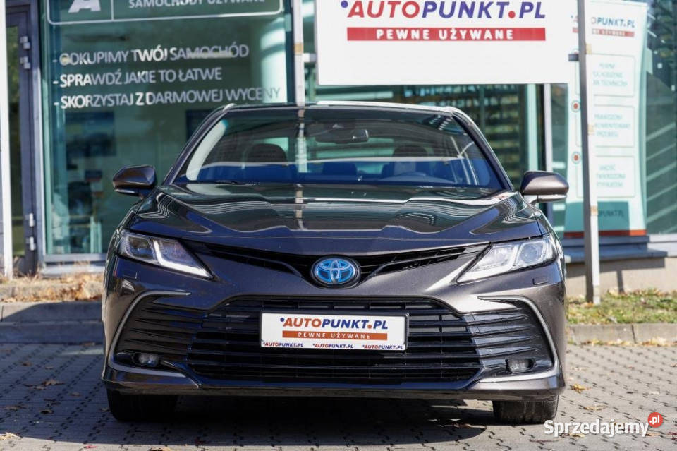 Toyota Camry 2022r Salon Polska FV 23 ASO IWŁ hybryda Chorzów