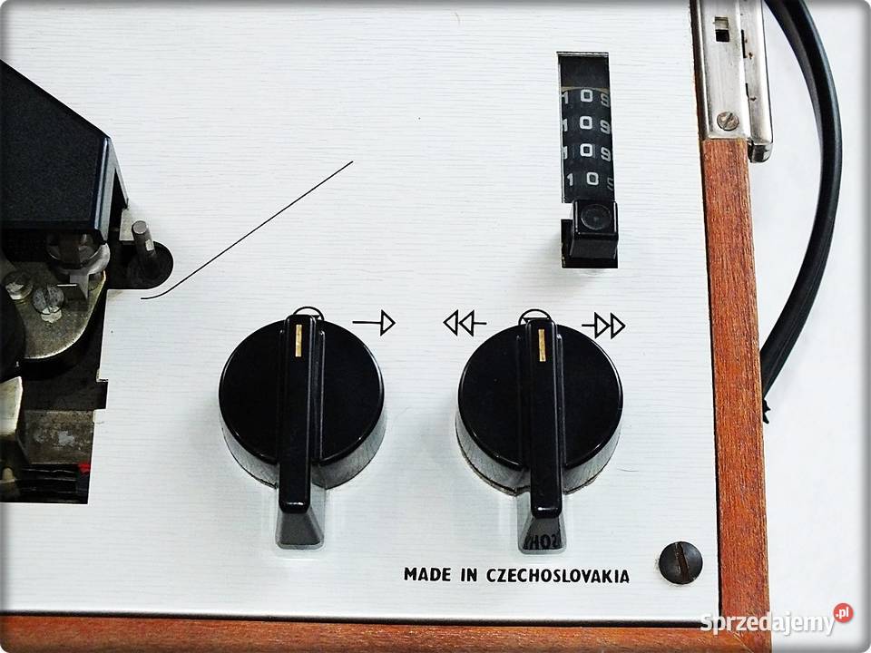 Stary magnetofon szpulowy TESLA B117 Sprzęt Magnetofony