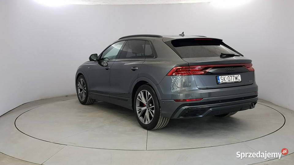 Audi Q8 55 TFSI mHEV Quattro Tiptronic z Warszawa