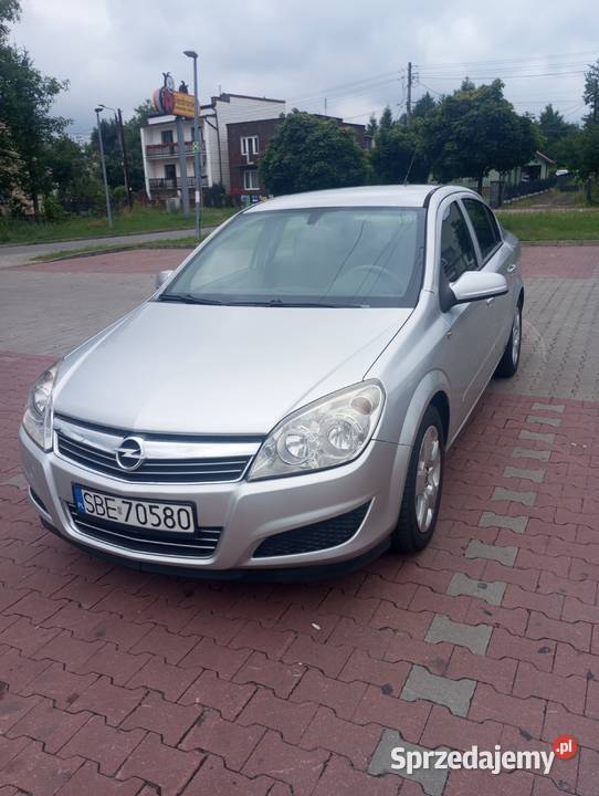 Opel Astra H Sedan 2008 Salon 2 Właściciel 119 śląskie Będzin sprzedam