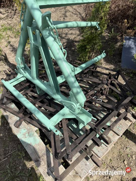 Brony połowę Nienadowa