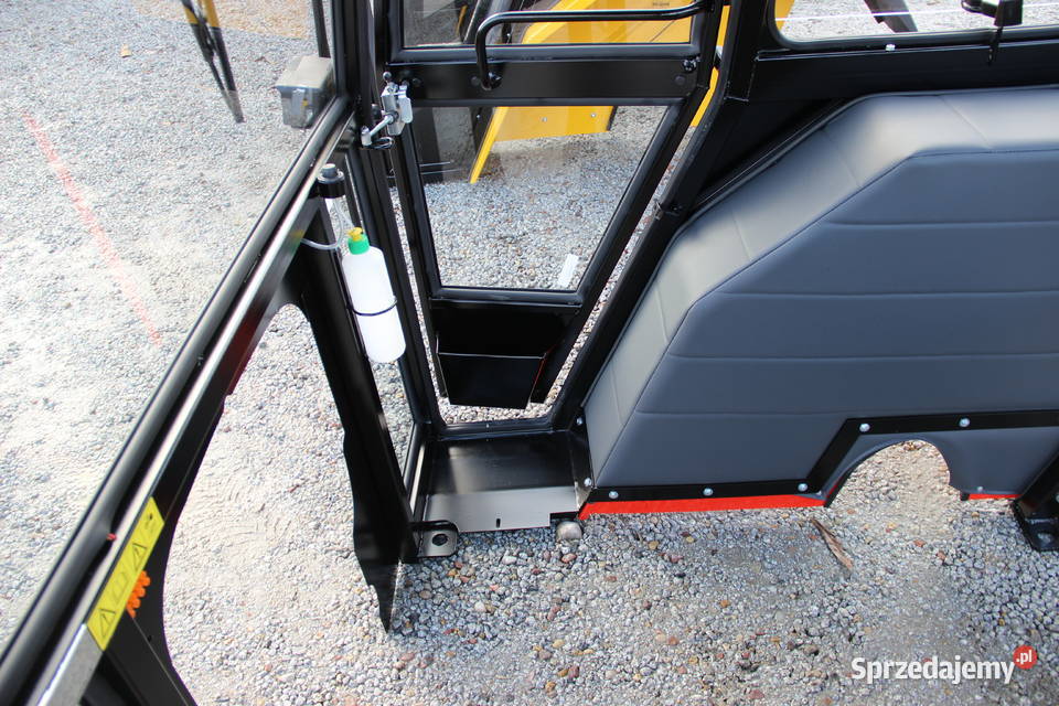 Kabina ciągnikowa kabiny C360 C360 Naglak Kabina i karoseria Do ciągników