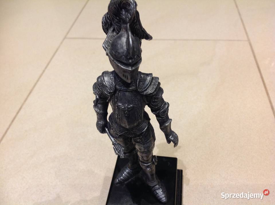 Cynowa Figurka Rycerz Sygnowana Nowa Sól sprzedam