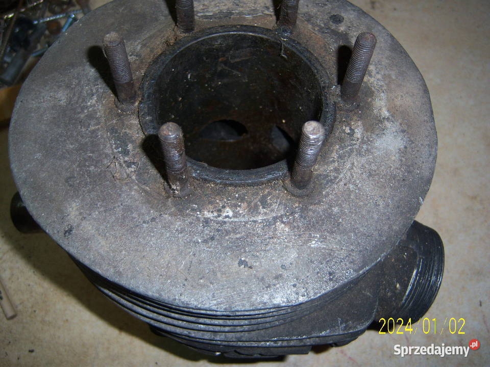 IŻ 49 350 56 planeta cylinder Kielce