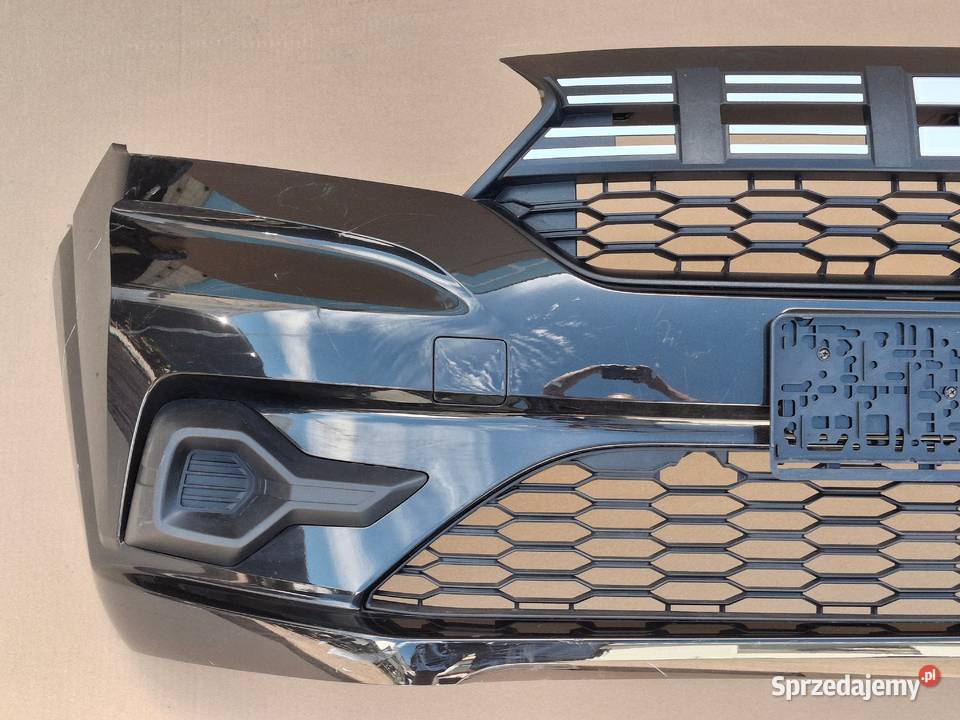 DACIA SANDERO III ZDERZAK PRZÓD PRZEDNI KRATKI