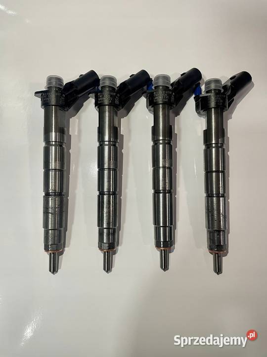 MERCEDESM WTRYSKIWACZ MERCEDES 20 CDI 0445117048 Kartuzy