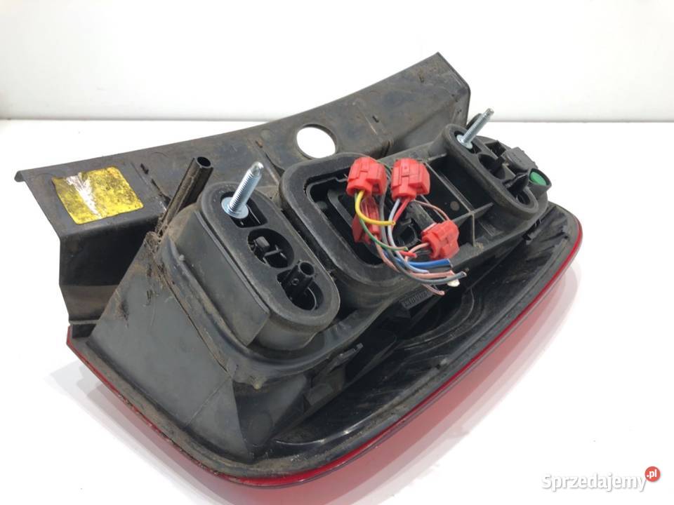 LAMPA LEWY TYŁ DACIA DUSTER 265550035R SUV 1018