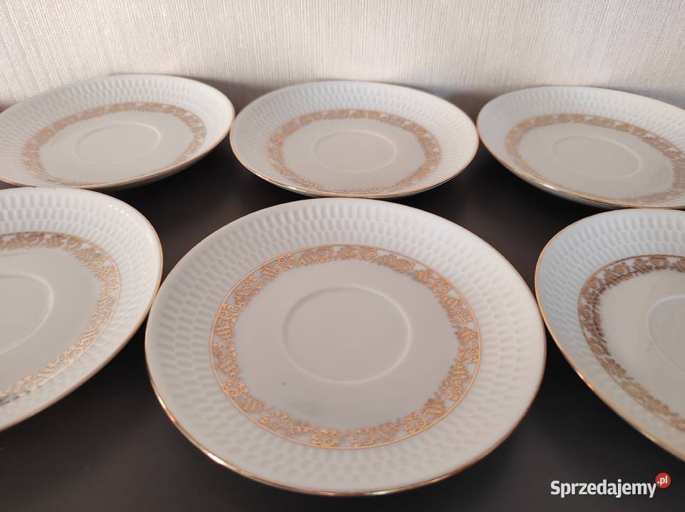 Talerzyki spodki porcelana Chodzież fason Karol Warpechy Stare