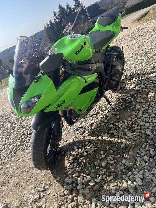 Kawasaki zx6r 2010 a2
