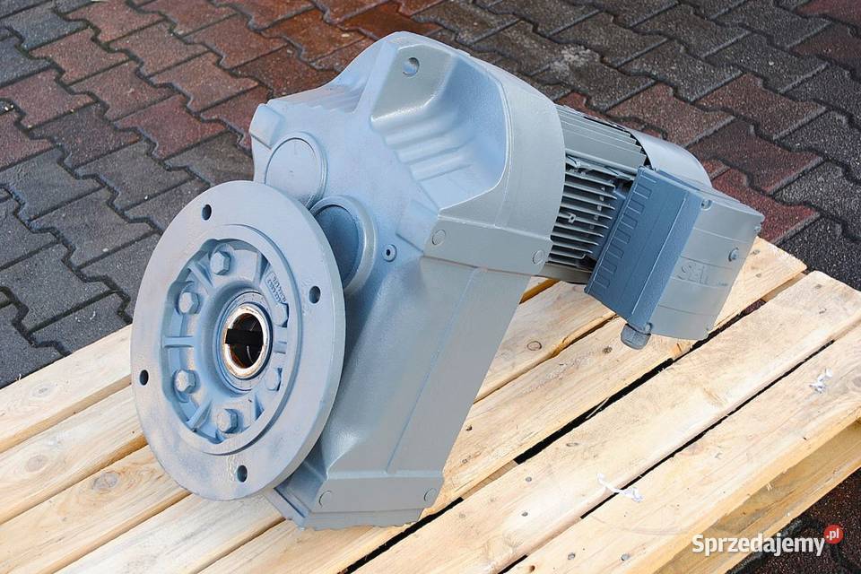 Motoreduktor walcowo płaski 4kw 13obr z hamulcem