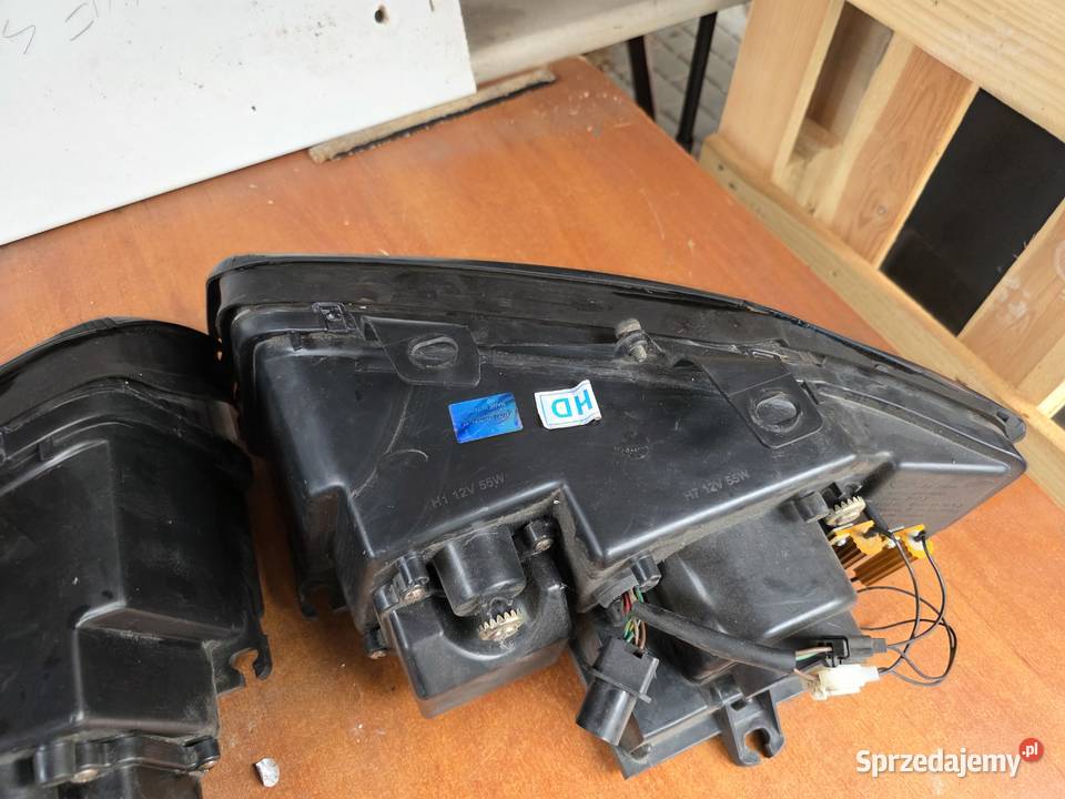 Lampy do AUDI A4 B4 Zamieniki osobowe śląskie Zabrze