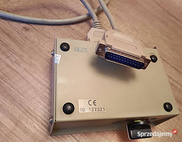 Przełącznik drukarek 21 Data Switch z kablem wielkopolskie sprzedam