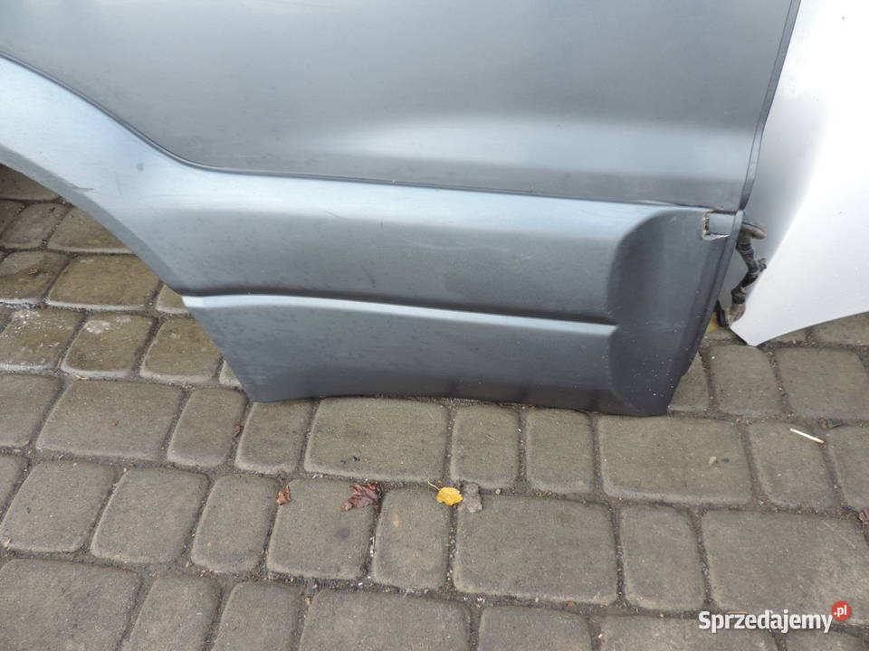 SUZUKI GRAND VITARA 1 5D DRZWI PRAWY TYŁ TYLNE Drzwi małopolskie Nowy Sącz