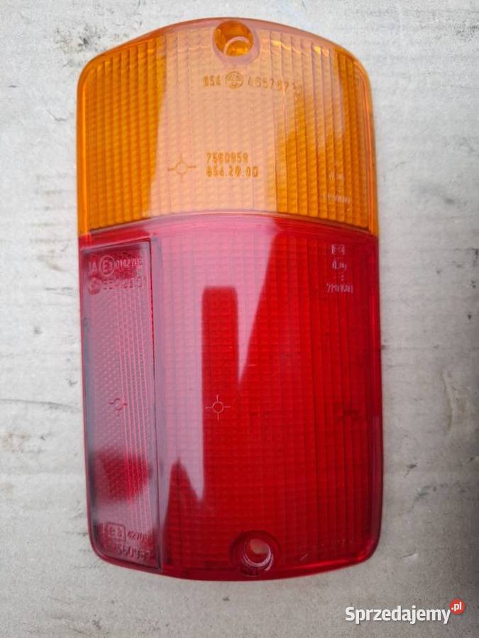 Lampa tył tylna Fiat 126p Maluch EL Motoryzacja
