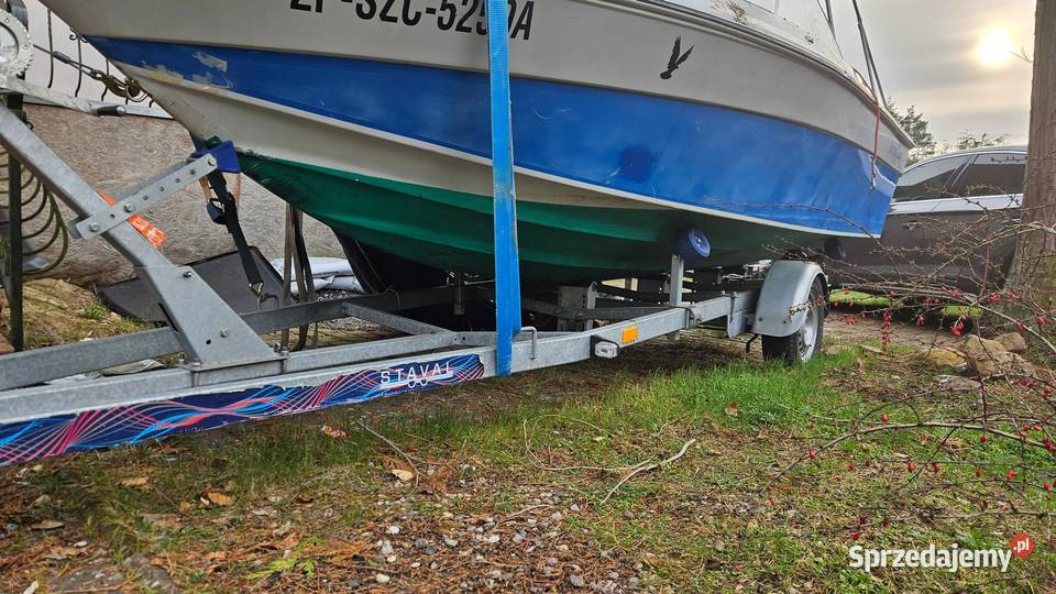 Łódź motorowa z przyczepą Szczecin