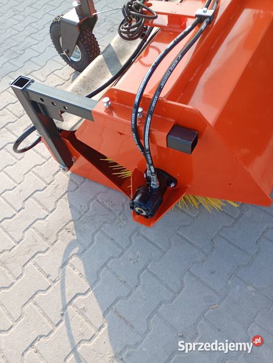 Zamiatarka Metal Technik 24m mocowanie 3w1 Super Rabka-Zdrój sprzedam