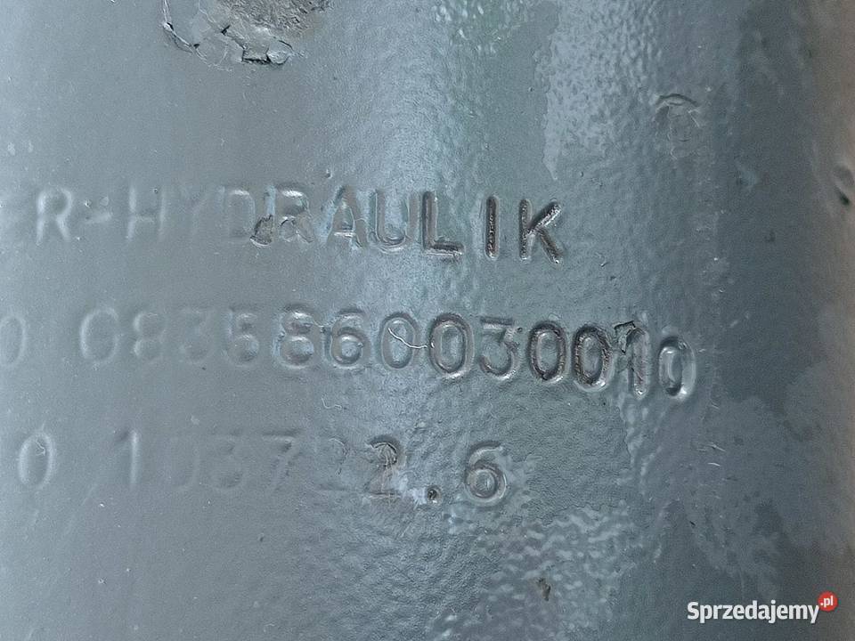 Siłownik hydrauliczny tylnego podnośnika FENDT Wilkowo