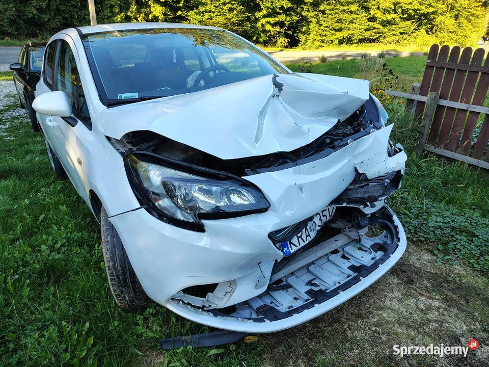 opel Corsa 2016 14 benzyna nieuszkodzony Bochnia sprzedam