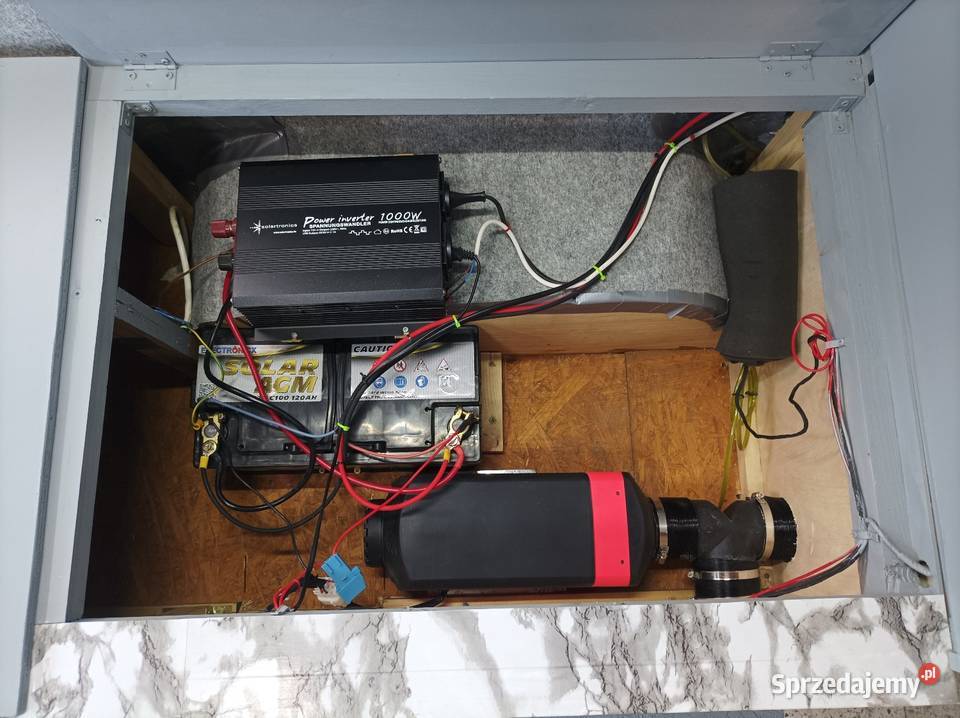 Śruba Nova 340 lekka przyczepa nowej zabudowie Rok produkcji 1970 Kempingowe Lubartów