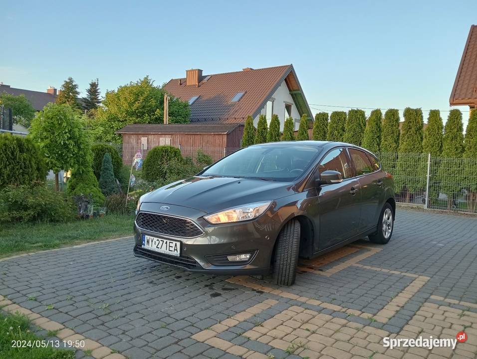 Ford Focus MK3 lift salon Polska