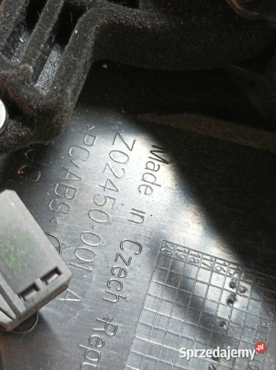 SCHOWEK PRAWY PASAŻERA DESKI 4G8857035D Audi A7 sprzedam