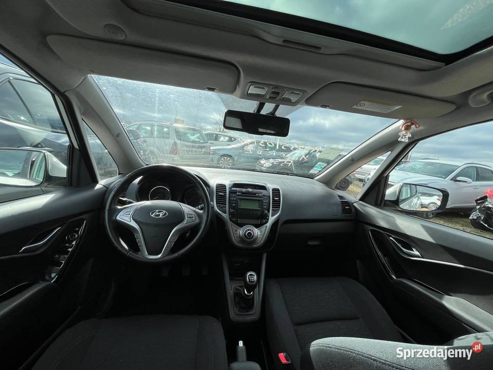 HYUNDAI IX20 16 CRDi 115 Pack Premium CC098 Lublin sprzedam