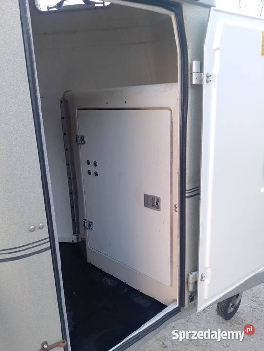 Przyczepa do przewozu koni Boeckmann 15 Żerdzina sprzedam