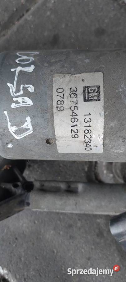 Mechanizm wycieraczek Opel Corsa D 13182340